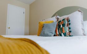 Centrally Located 3Br Overton Square Fast Wifi Free Parking Yes Pets